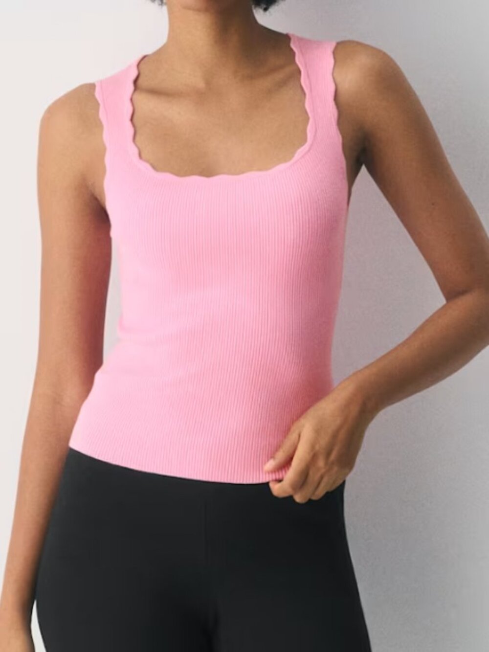 NWT Aritzia Wilfred Setting Top